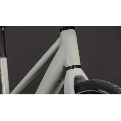 Cube Editor Hybrid SLX 400X 2026 - Reedbeige / Chrome